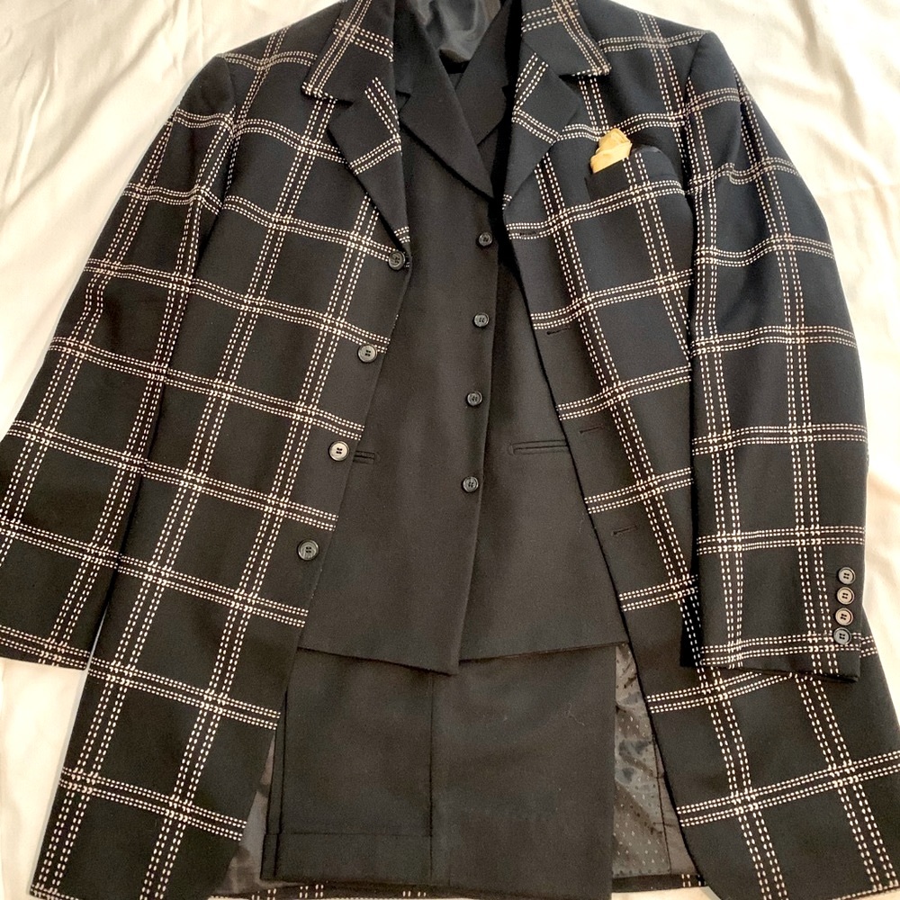 Men’s black/ cream  suit with unique style vest.